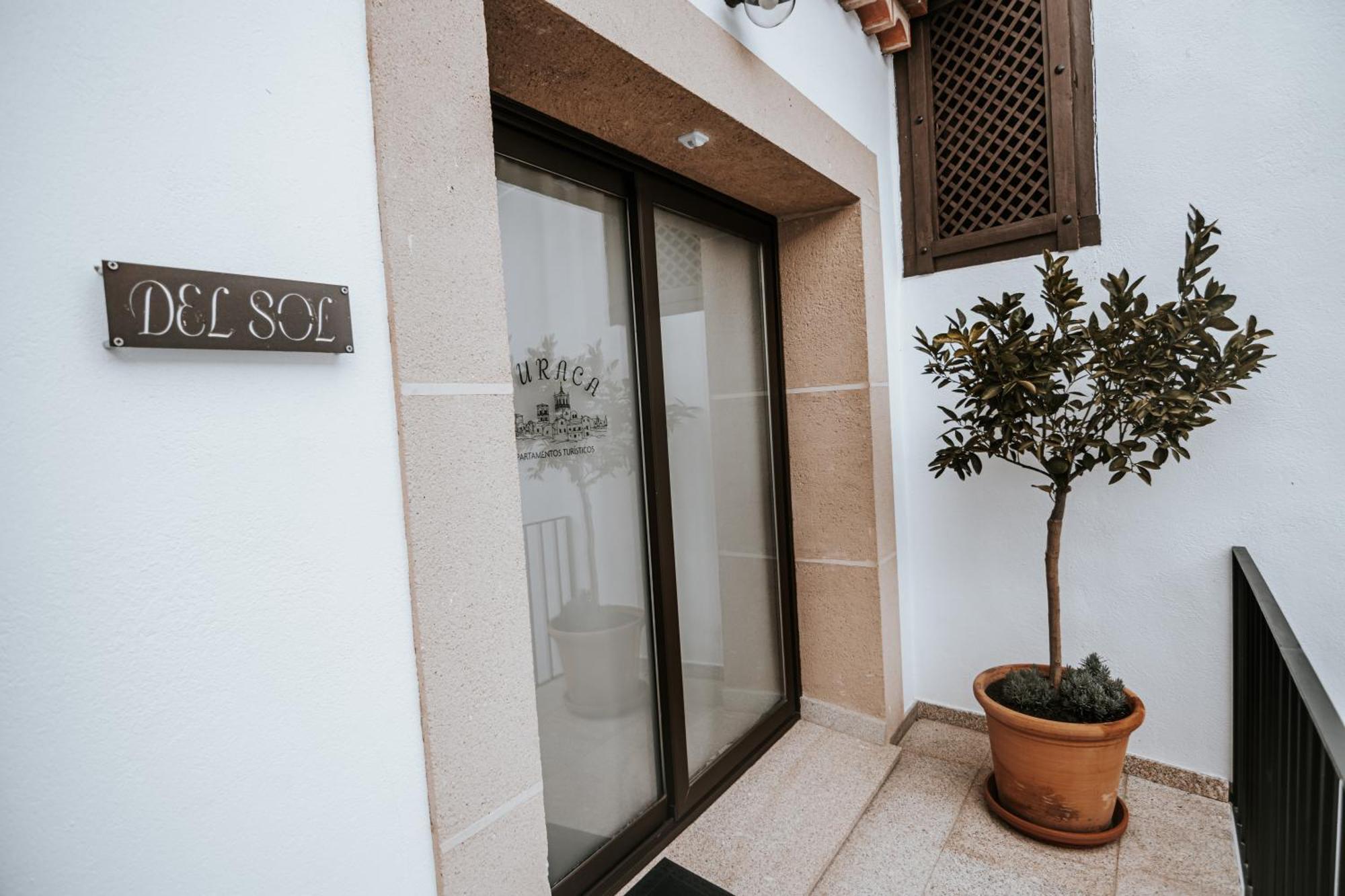 Apartamentos Turaca Trujillo Exterior photo