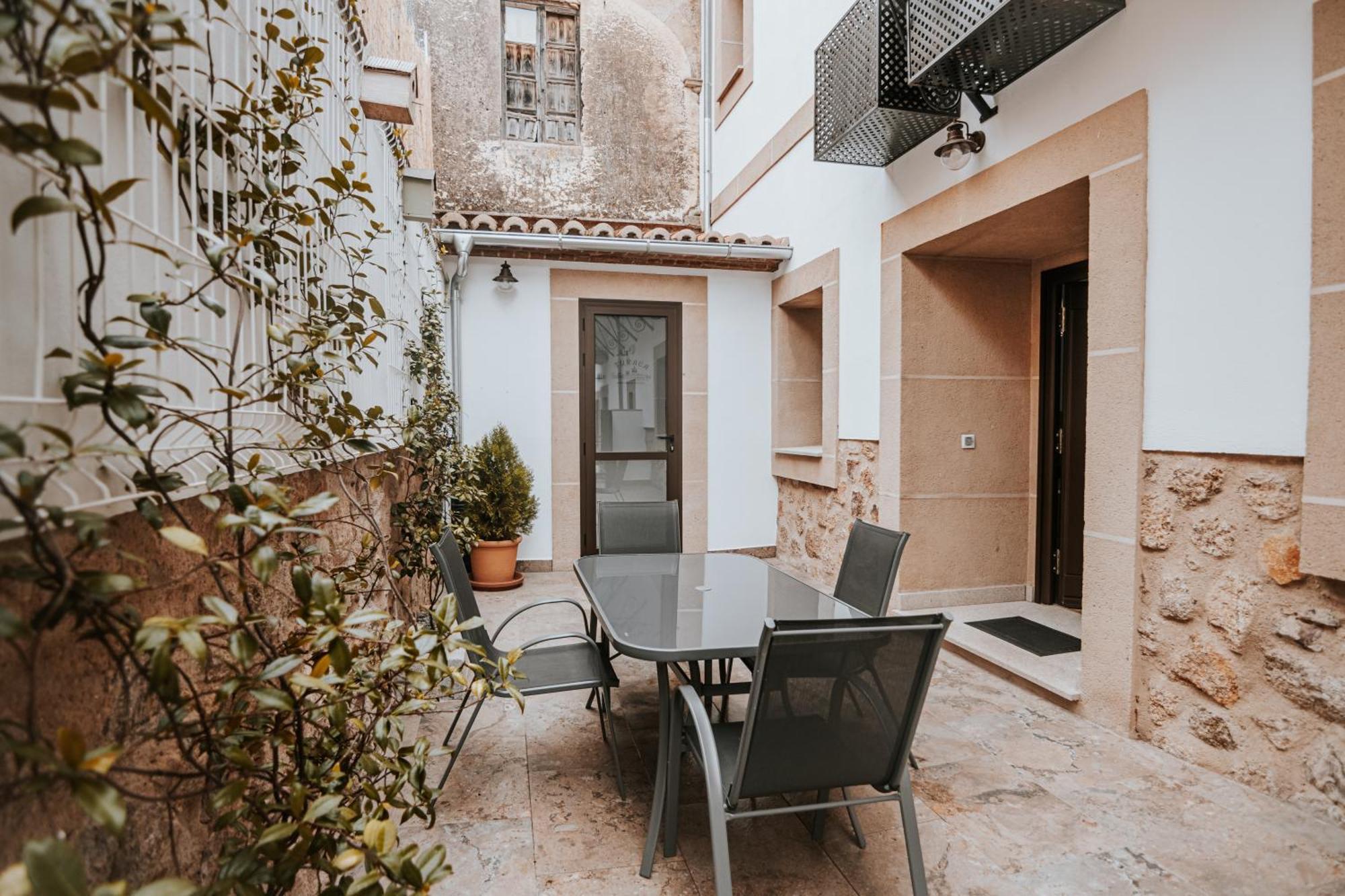 Apartamentos Turaca Trujillo Exterior photo